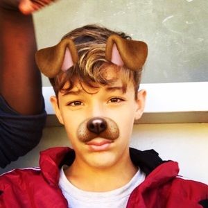 Meet your Posher, Aaron